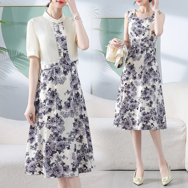 XS-A266538批发价125女士连衣裙限价208尺码M-3XL125.00鑫尚网批XS-A266538 女装连衣裙货源批发 鑫尚网批XS-A246631女装一件代发
