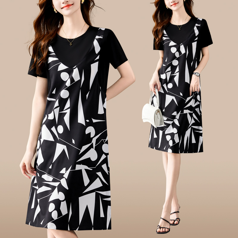 2638时尚阔腿裤休闲裤批发价70尺码L-5XL70.00龙卷风2638 女装连衣裙货源批发 龙卷风1585女装一件代发